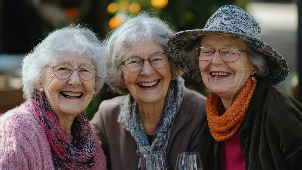 pomagamy-seniorom-eu